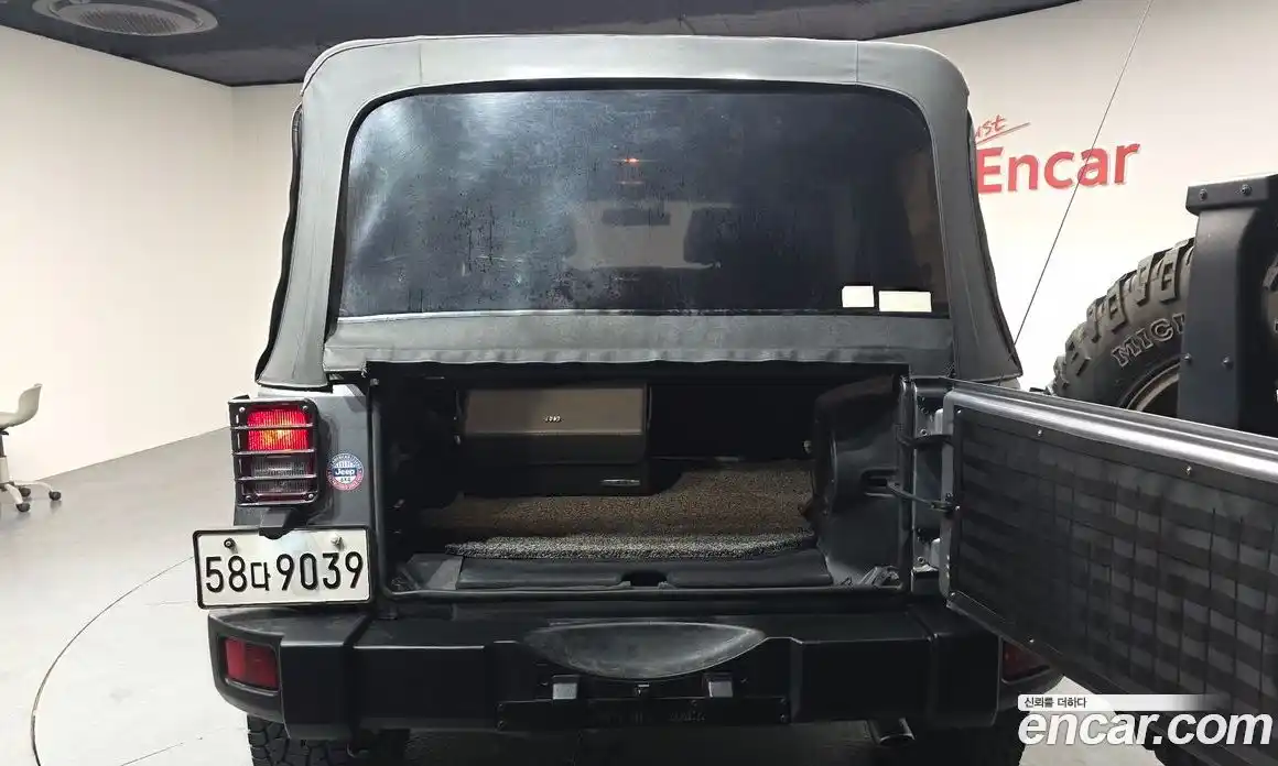 Jeep Wrangler 2013 2.8 гидро в Москве № 232684, фото 20
