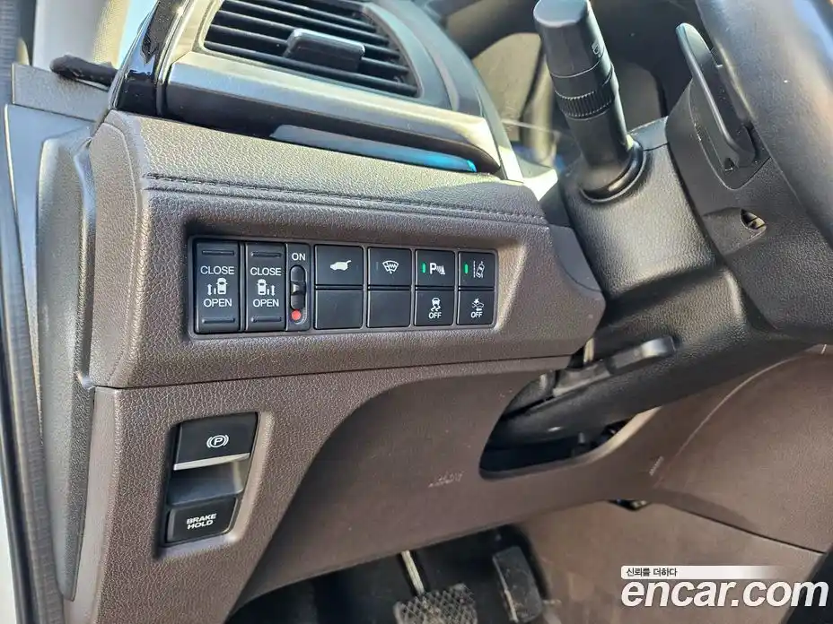 Honda Odyssey 2018 3.5 гидро в Москве № 232980, фото 13