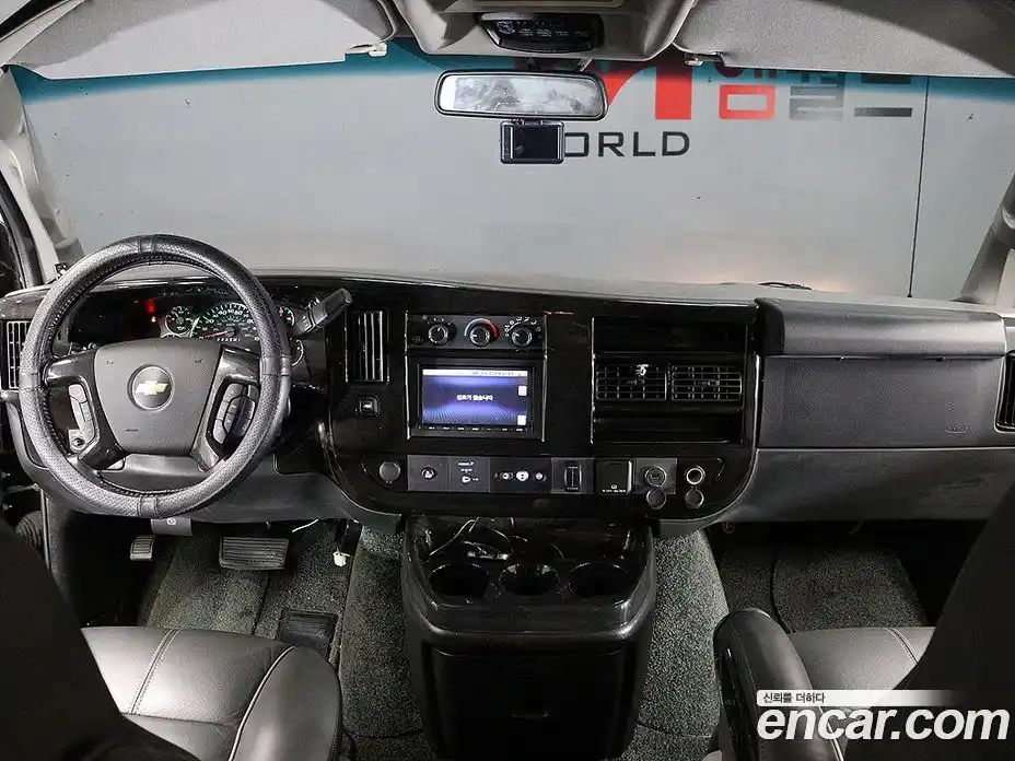 Chevrolet Express Van 2017 6.0 гидро в Москве № 235620, фото 12