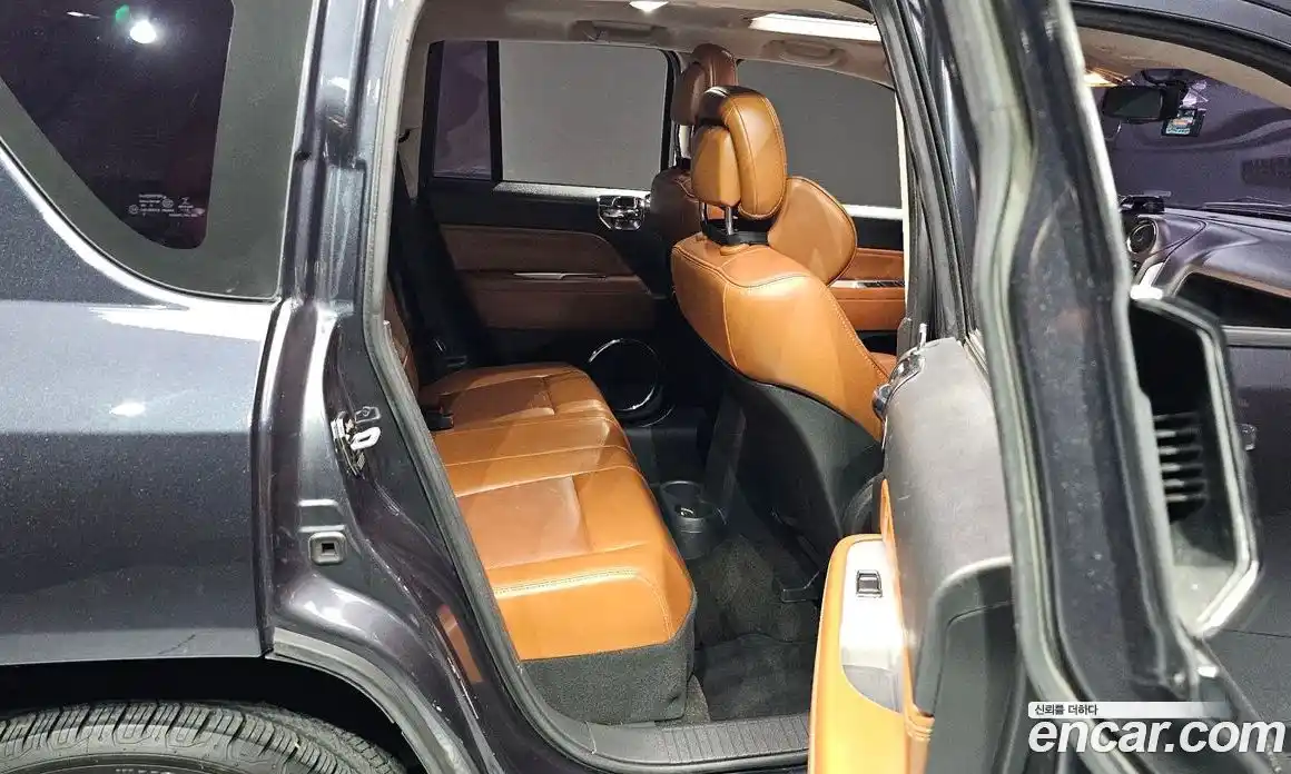Jeep Compass 2014 2.4 гидро в Москве № 237767, фото 11