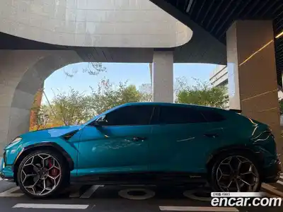 Lamborghini Urus 2023 4.0 гидро в Москве № 245727, миниатюра 2