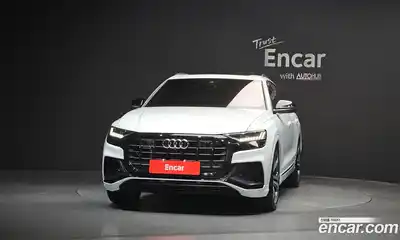 Audi Q8 2023 3.0 гидро в Москве № 247934, миниатюра 3