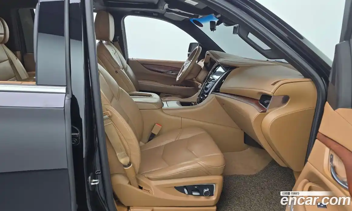 Cadillac Escalade 2017 6.2 гидро в Москве № 256488, фото 11