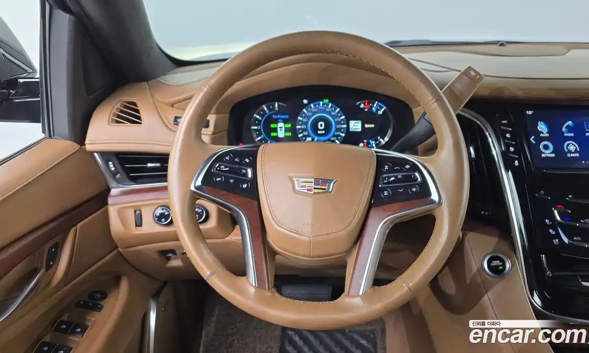 Cadillac Escalade 2017 6.2 гидро в Москве № 256488, фото 13