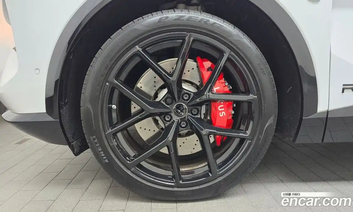 Lotus Eletre 2024 5.0 гидро в Москве № 256849, фото 5