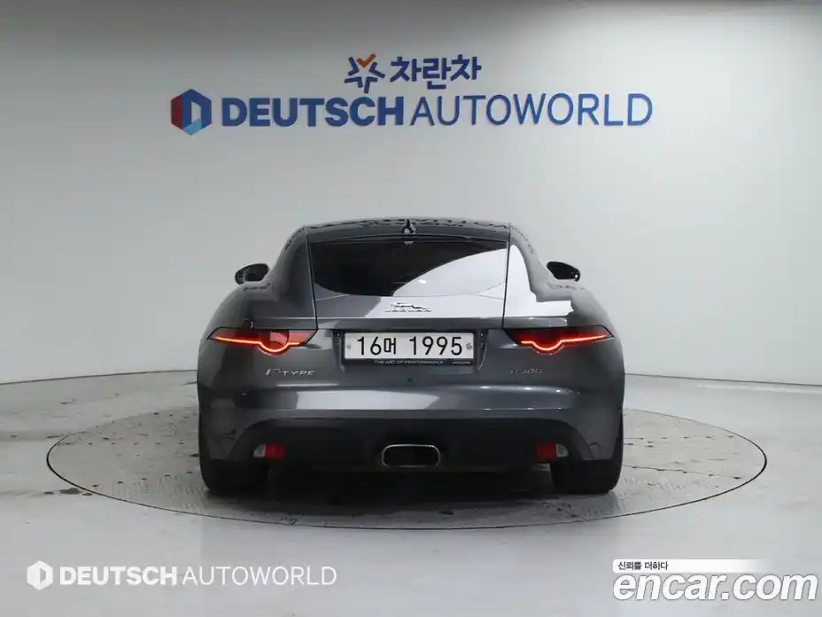 Jaguar F-Type 2018 2.0 гидро в Москве № 264730, фото 4