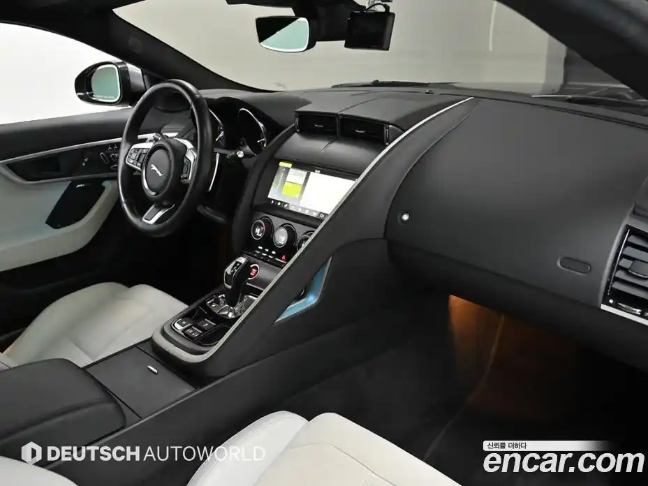 Jaguar F-Type 2018 2.0 гидро в Москве № 264730, фото 8