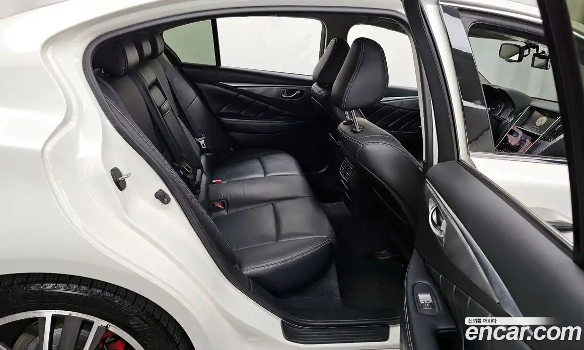 Infiniti Q50 2015 2.1 гидро в Москве № 269792, фото 12