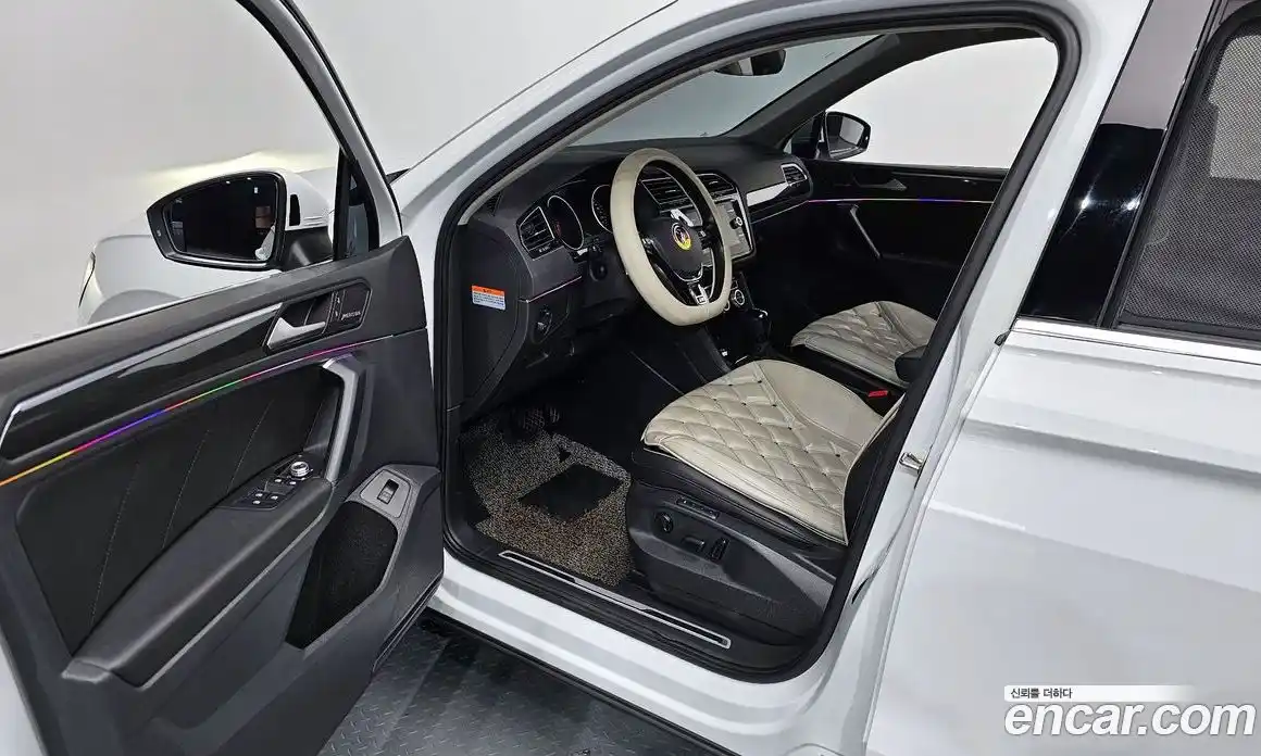 Volkswagen Tiguan 2020 2.0 гидро в Москве № 276040, фото 11