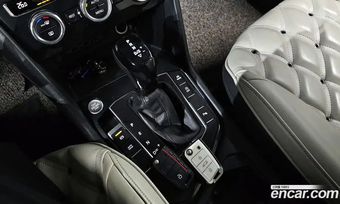 Volkswagen Tiguan 2020 2.0 гидро в Москве № 276040, фото 9