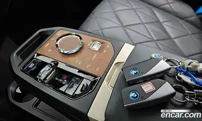 BMW iX 2022 0.3 гидро в Москве № 280307, миниатюра 9