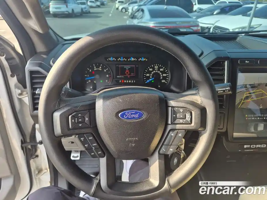 Ford F150 2016 5.0 гидро в Москве № 282171, фото 20