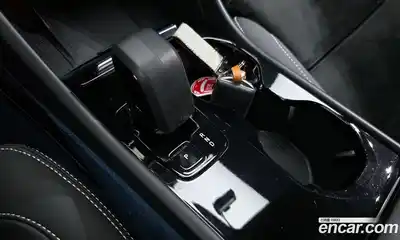 Volvo C40 2023 0.2 гидро в Москве № 293720, миниатюра 9