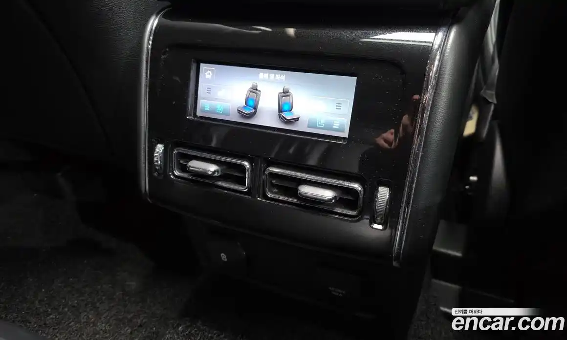 Lincoln Aviator 2021 3.0 гидро в Москве № 304165, фото 19