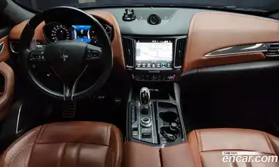 Maserati Levante 2017 3.0 гидро в Москве № 304577, миниатюра 7