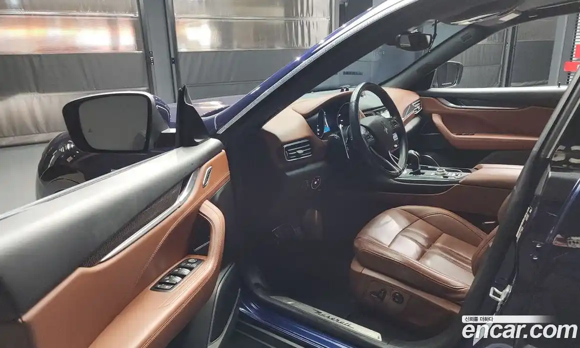 Maserati Levante 2017 3.0 гидро в Москве № 304577, фото 10