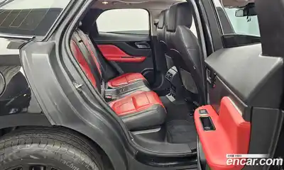 Jaguar F-Pace 2017 2.0 гидро в Москве № 304937, миниатюра 12