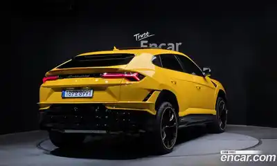 Lamborghini Urus 2024 4.0 гидро в Москве № 320732, миниатюра 2