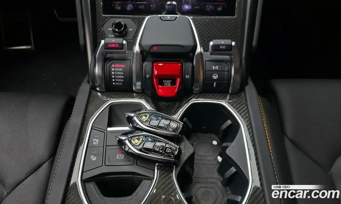 Lamborghini Urus 2024 4.0 гидро в Москве № 320732, фото 9