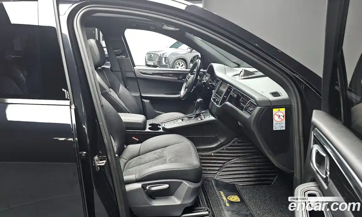 Porsche Macan 2015 3.0 гидро в Москве № 326979, фото 10