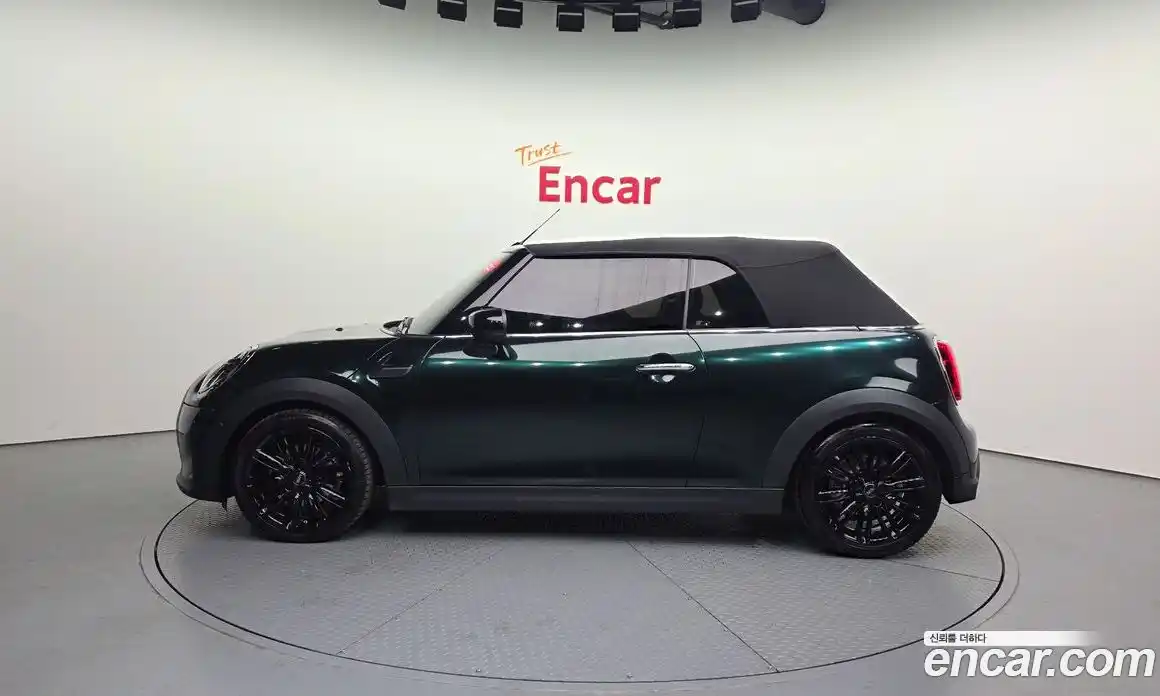 Mini Cooper Convertible 2024 1.5 гидро в Москве № 328762, фото 20
