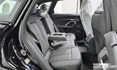 Audi Q5 2025 2.0 гидро в Москве № 343214, миниатюра 12