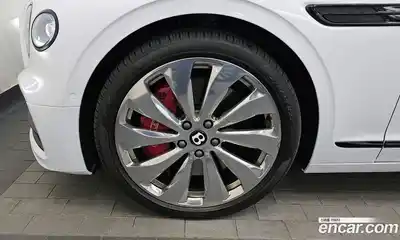Bentley Flying Spur 2022 4.0 гидро в Москве № 387195, миниатюра 5