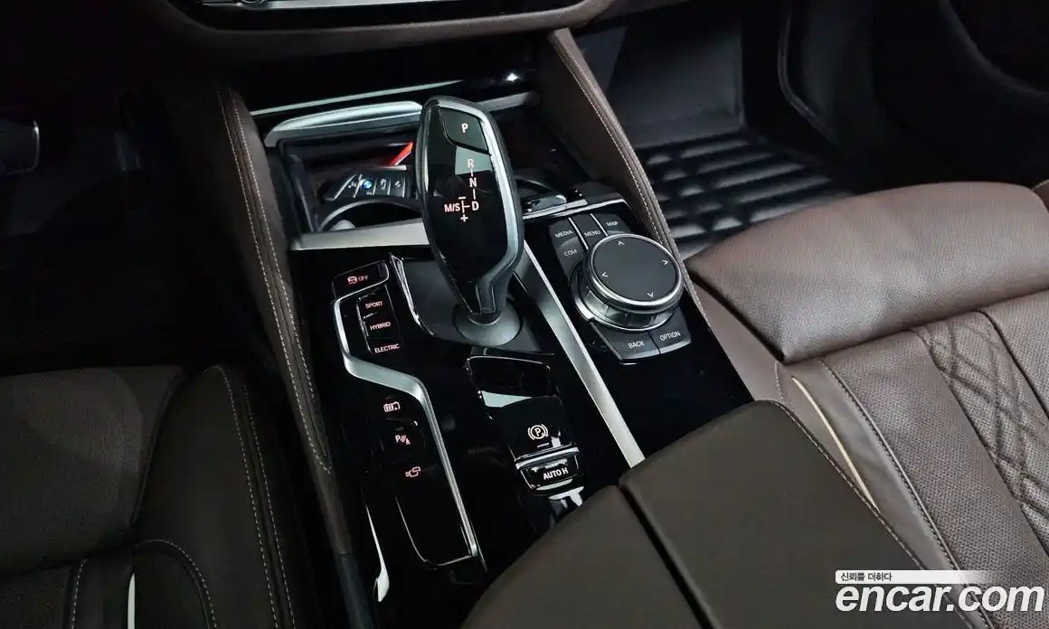 BMW 5-Series 2023 2.0 гидро в Москве № 425617, фото 9