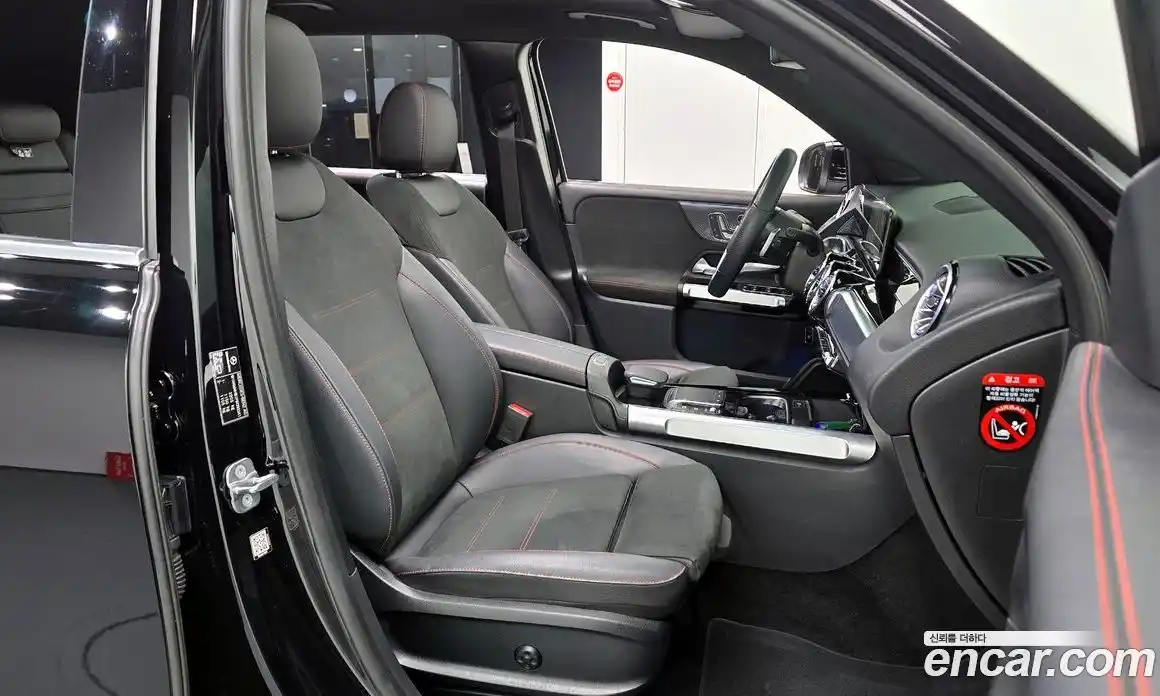 Mercedes-Benz GLB-Class 2023 2.0 гидро в Москве № 494967, фото 10