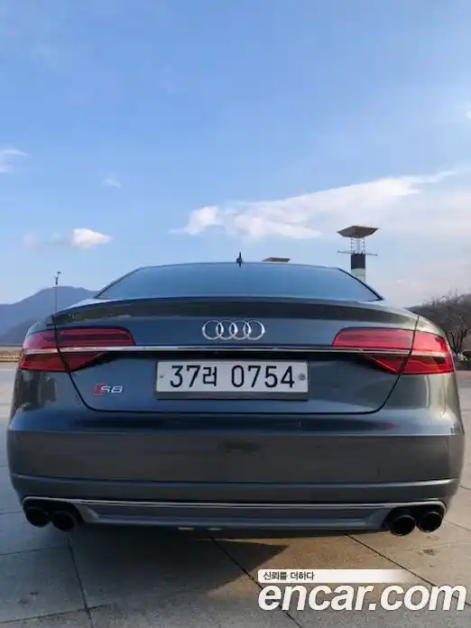 Audi S8 2016 4.0 гидро в Москве № 497097, фото 4