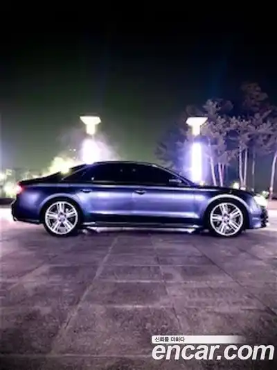 Audi S8 2016 4.0 гидро в Москве № 497097, миниатюра 5