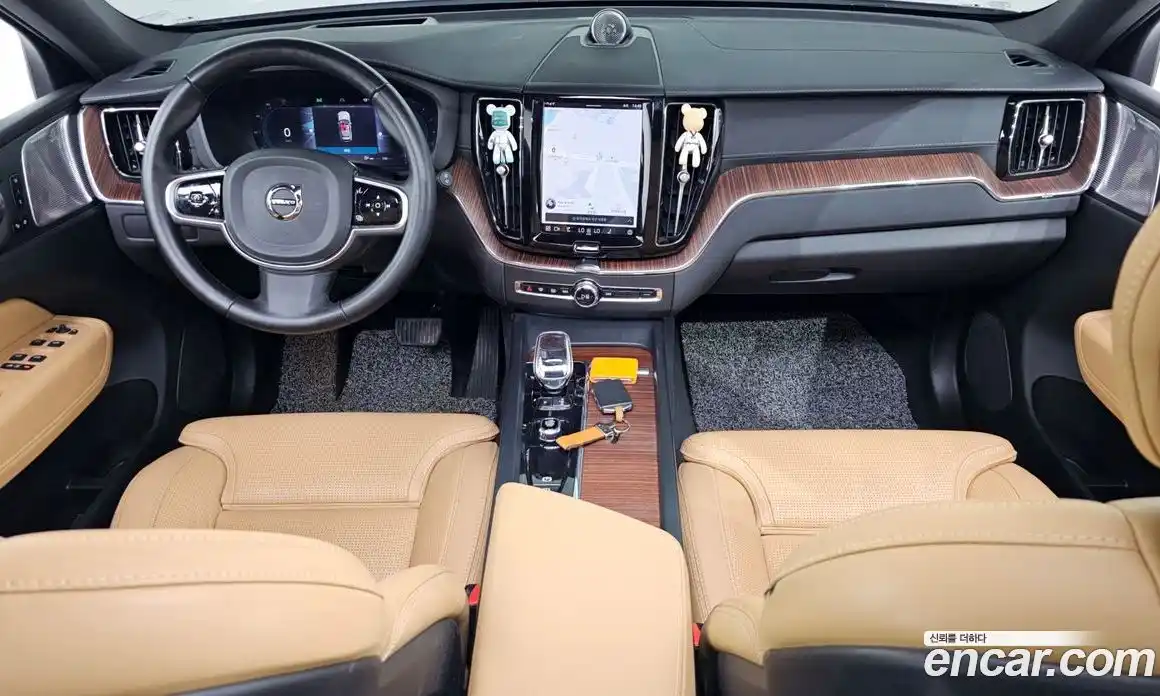 Volvo XC60 2023 2.0 гидро в Москве № 497573, фото 7
