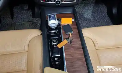 Volvo XC60 2023 2.0 гидро в Москве № 497573, миниатюра 9