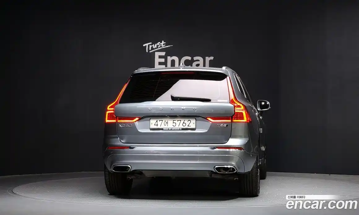 Volvo XC60 2018 2.0 гидро в Москве № 497616, фото 4
