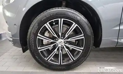 Volvo XC60 2018 2.0 гидро в Москве № 497616, миниатюра 5