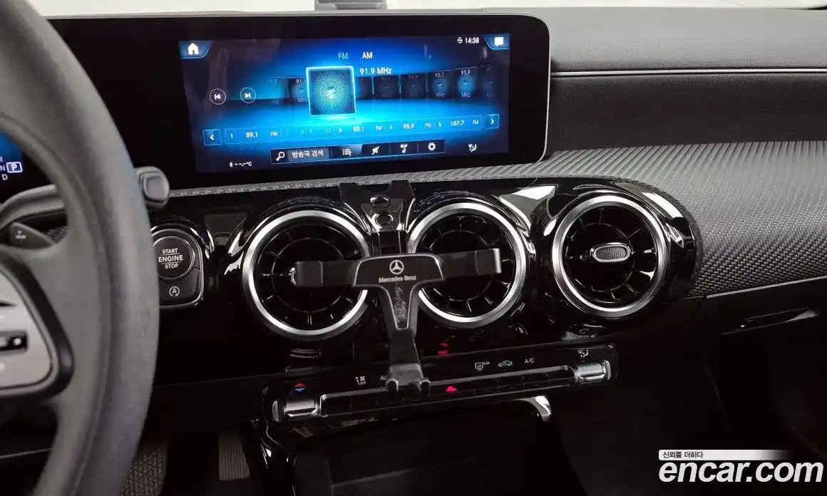 Mercedes-Benz A-Class 2020 2.0 гидро в Москве № 542133, фото 14