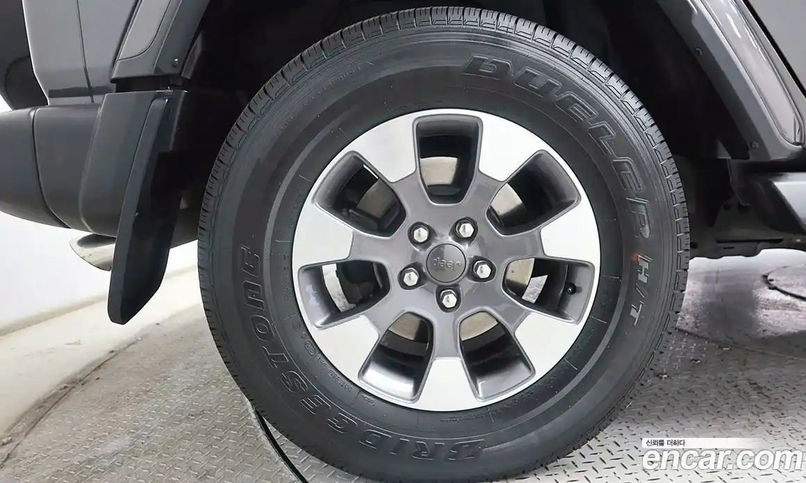 Jeep Wrangler 2021 2.0 гидро в Москве № 584490, фото 8