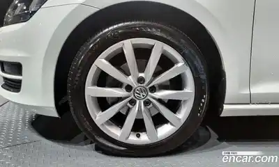 Volkswagen Golf 2015 2.0 гидро в Москве № 628917, миниатюра 5