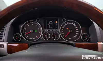 Volkswagen Touareg 2006 4.2 гидро в Москве № 629082, миниатюра 8
