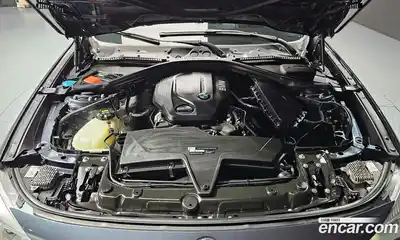 BMW 3-Series 2018 2.0 гидро в Москве № 721321, миниатюра 6