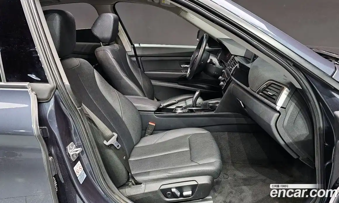 BMW 3-Series 2018 2.0 гидро в Москве № 721321, фото 10