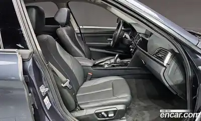 BMW 3-Series 2018 2.0 гидро в Москве № 721321, миниатюра 10