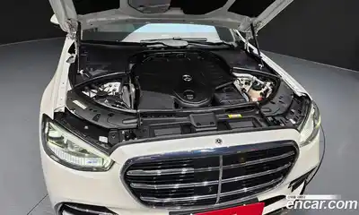 Mercedes-Benz S-Class 2023 3.0 гидро в Москве № 722418, миниатюра 6