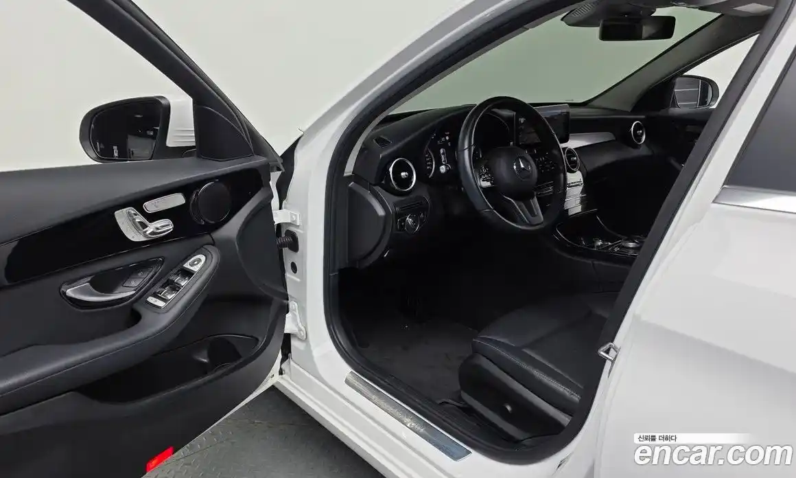 Mercedes-Benz C-Class 2020 2.0 гидро в Москве № 722419, фото 10
