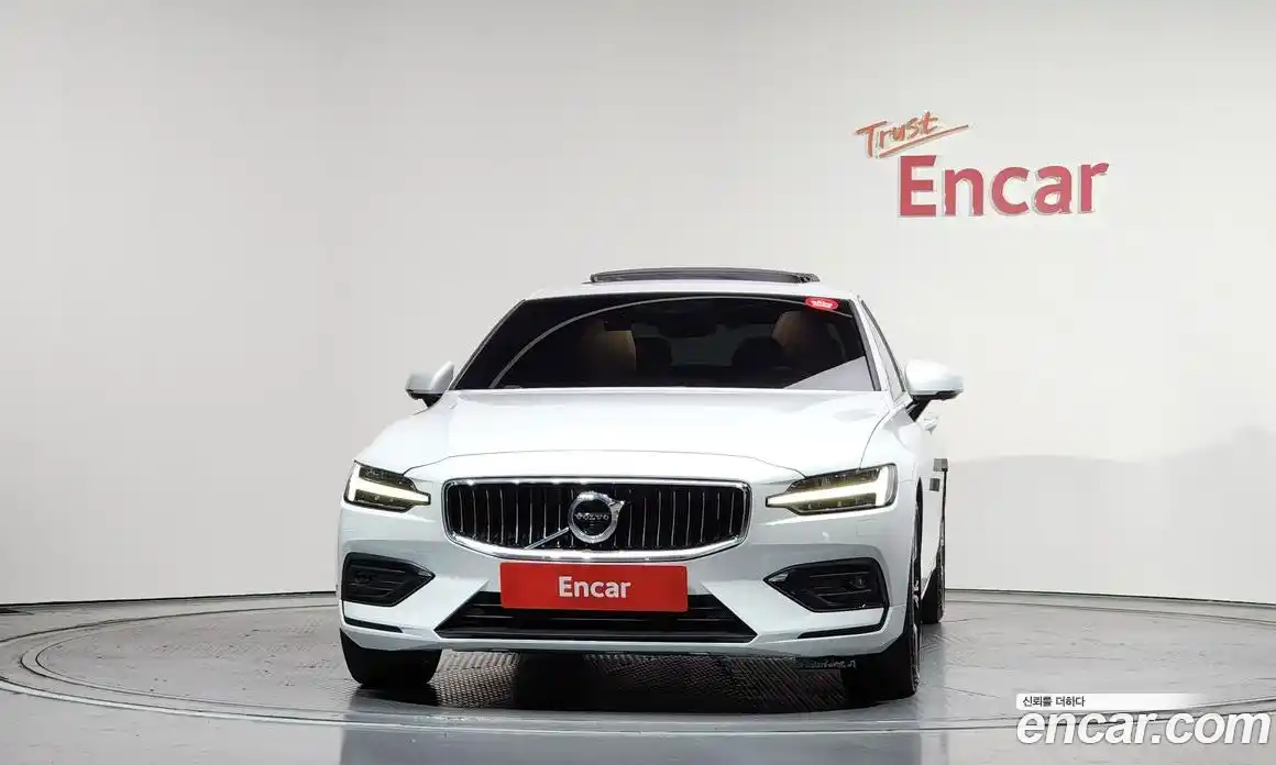 Volvo S60 2019 2.0 гидро в Москве № 724013, фото 3
