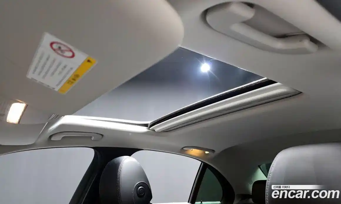 Mercedes-Benz E-Class 2020 2.0 гидро, фото 19