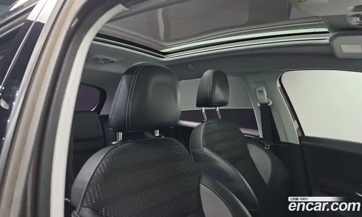 Peugeot 2008 2015 1.6 гидро в Москве № 759712, фото 18