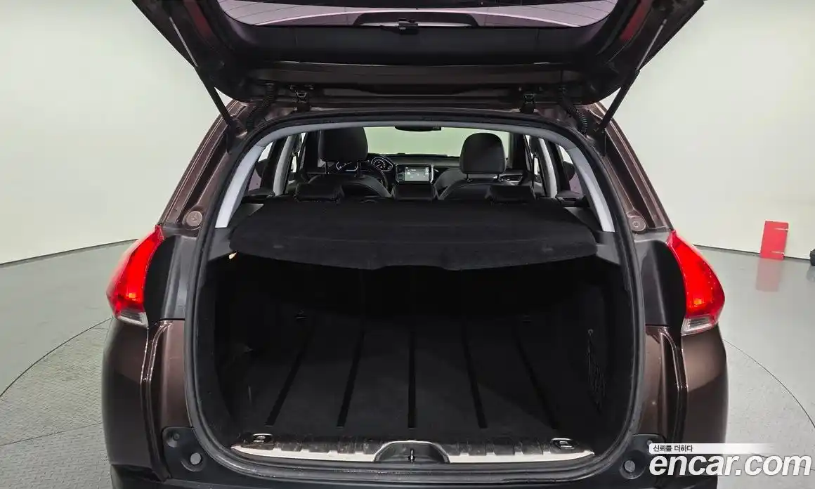 Peugeot 2008 2015 1.6 гидро в Москве № 759712, фото 20