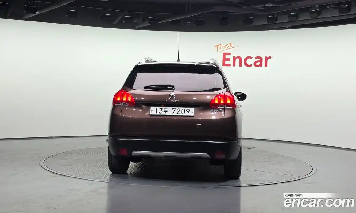 Peugeot 2008 2015 1.6 гидро в Москве № 759712, фото 4