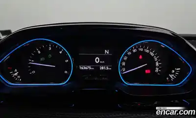 Peugeot 2008 2015 1.6 гидро в Москве № 759712, миниатюра 8